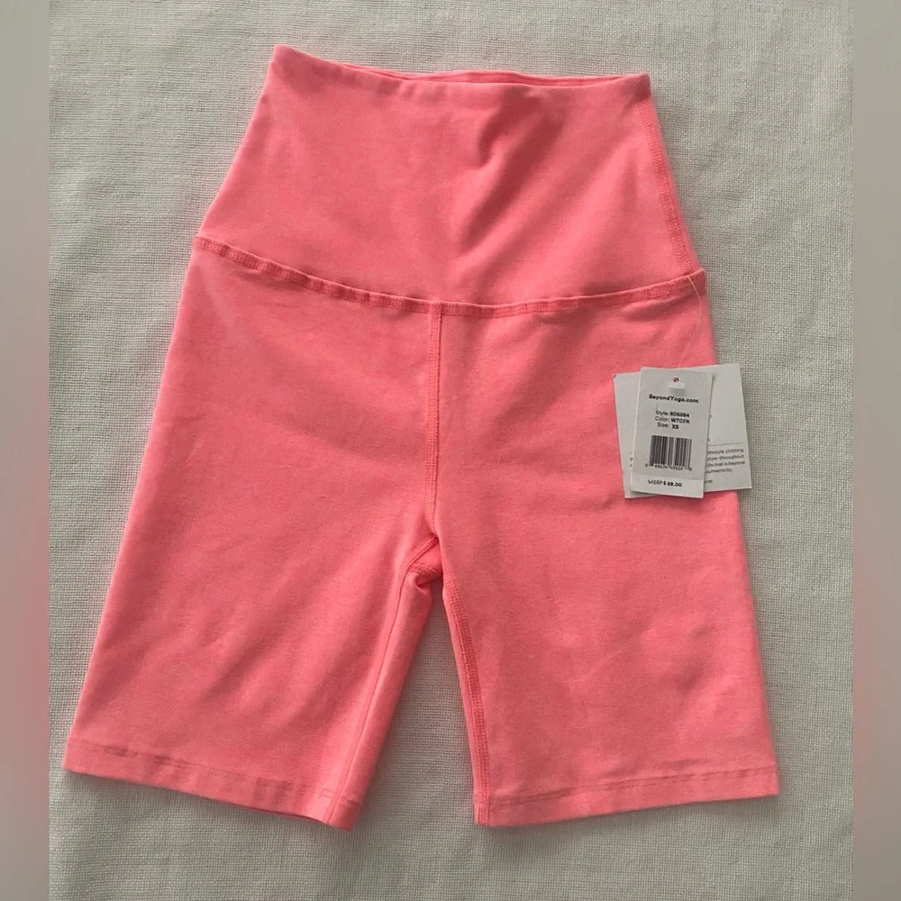 Beyond Yoga Spacedye High Waisted Biker Short In Coral Glow/Heather - Sz: XS. - Picture 1 of 3